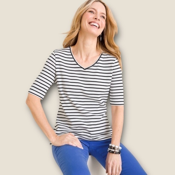 Chico’s Striped Supima Cotton V-Neck Tee Black White 1 - Picture 1 of 7